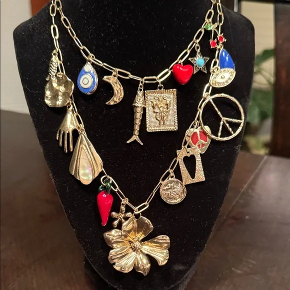 NWT Flower Power Gold Maxamillion Charm Necklace with Multicolor Accents - Picture 5 of 10